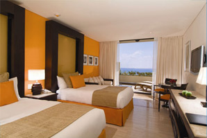 Royal Service Deluxe Lagoon View Junior Suite - All-Inclusive